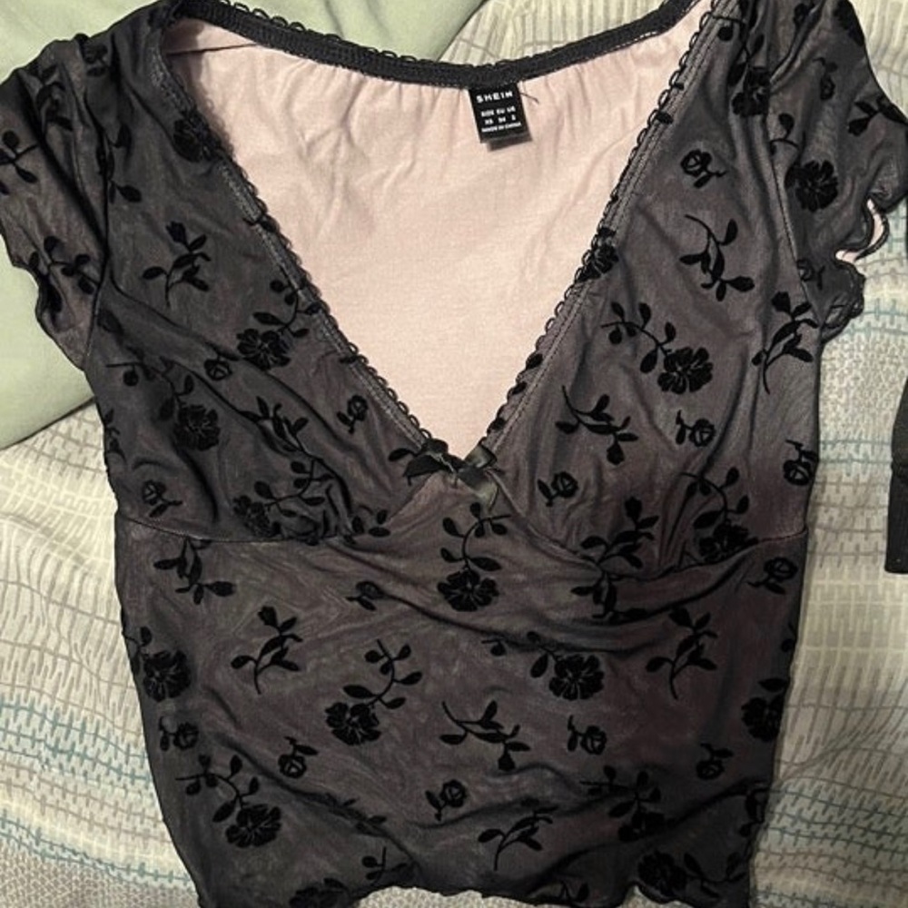 90s Floral Print Bow Front Lettuce Trim Crop Mesh Tee